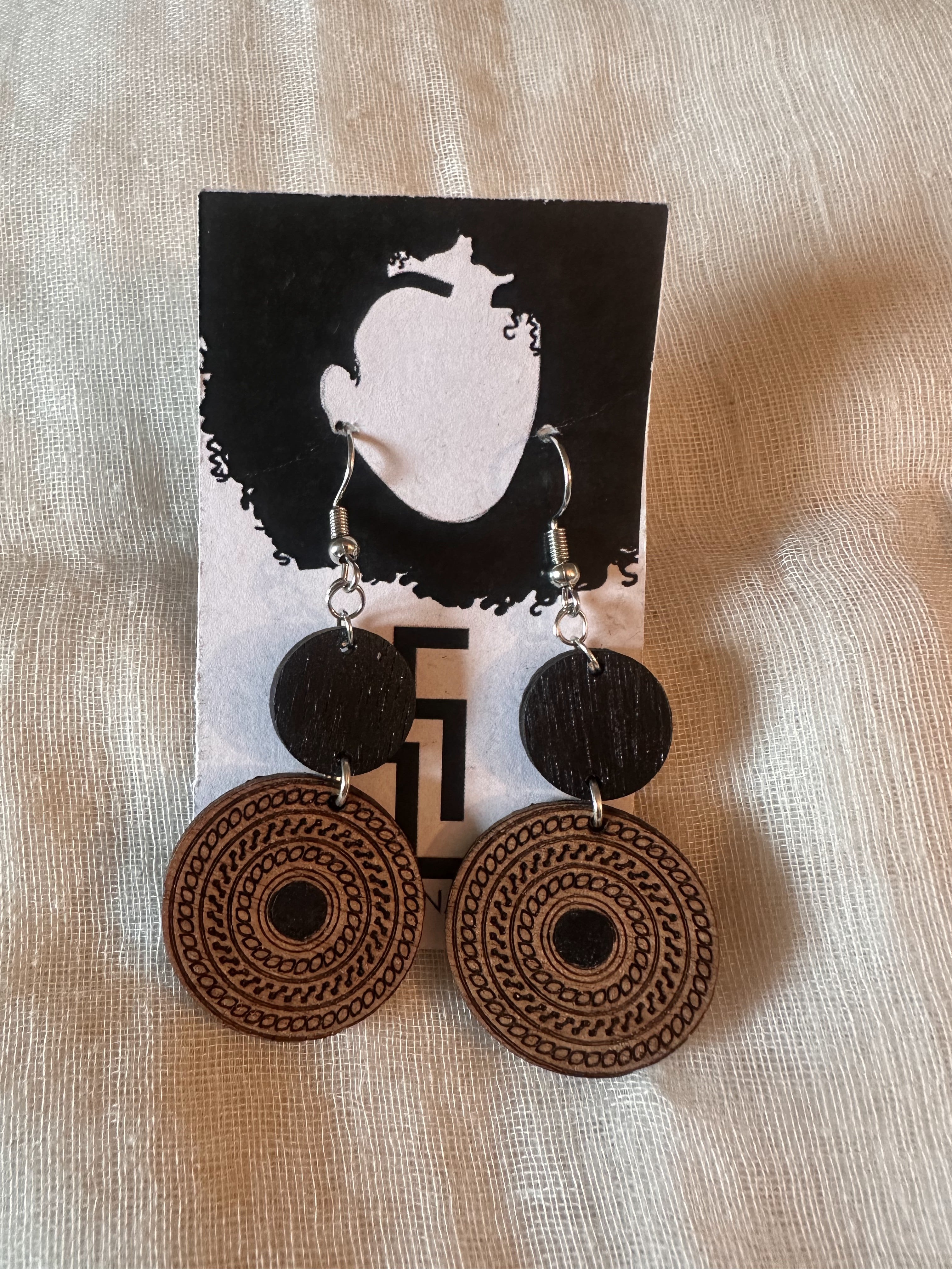 Circle earring