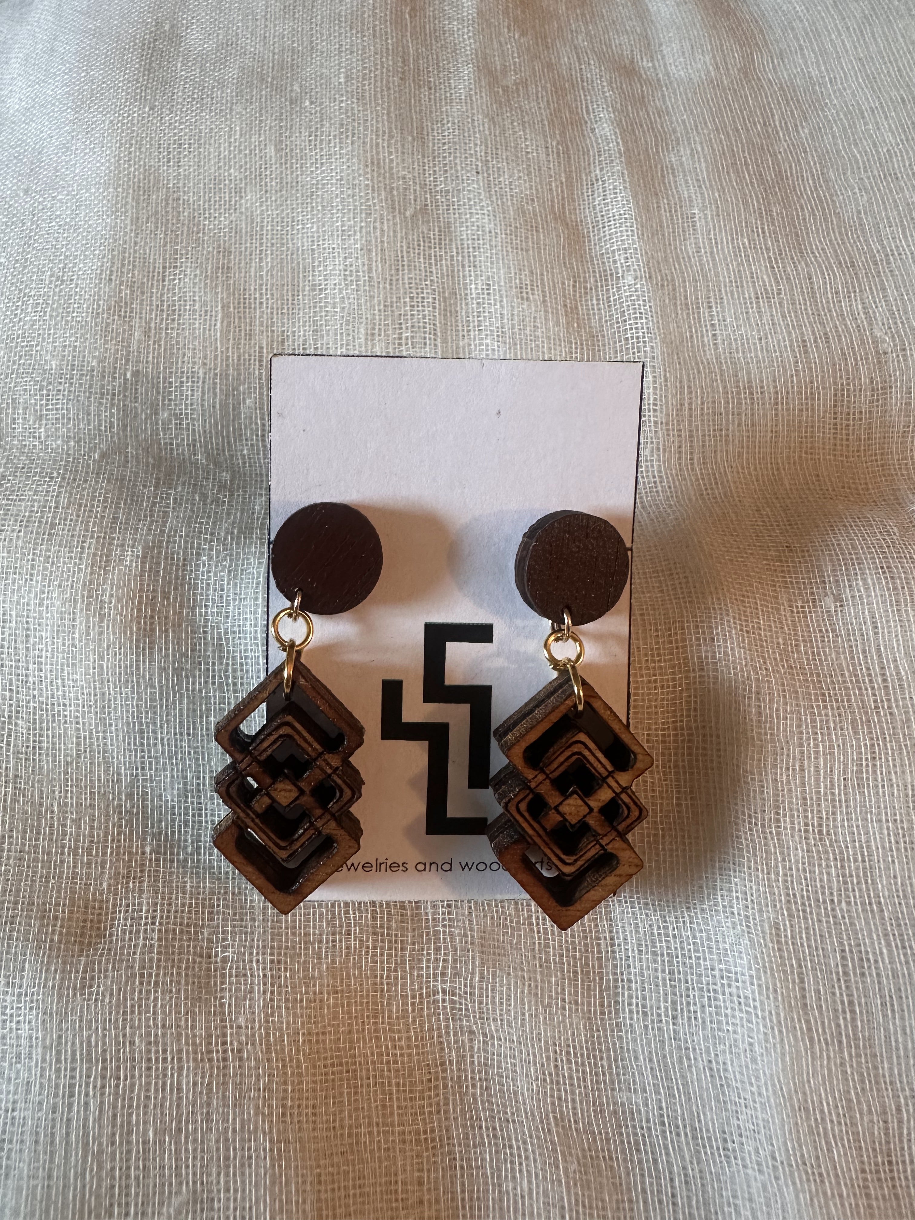 3 triangle earring