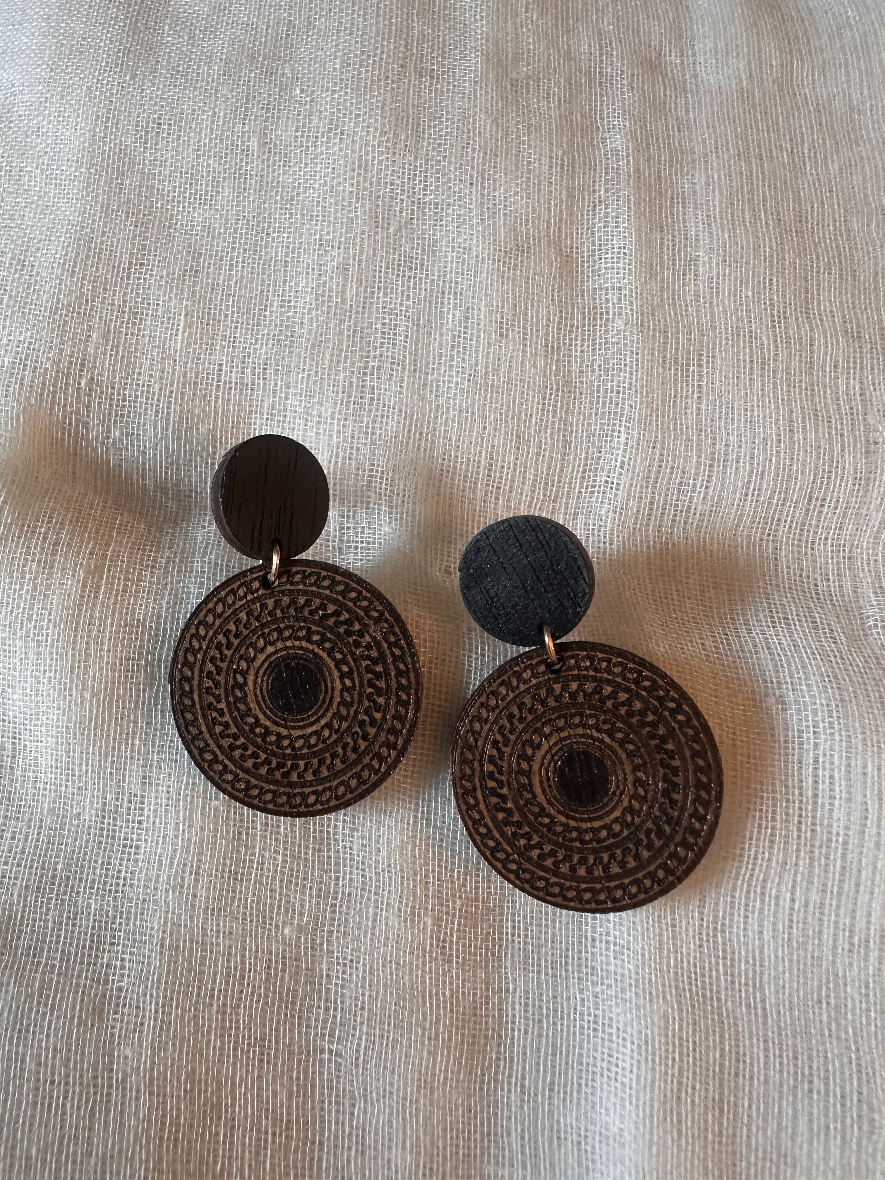 black circles earring